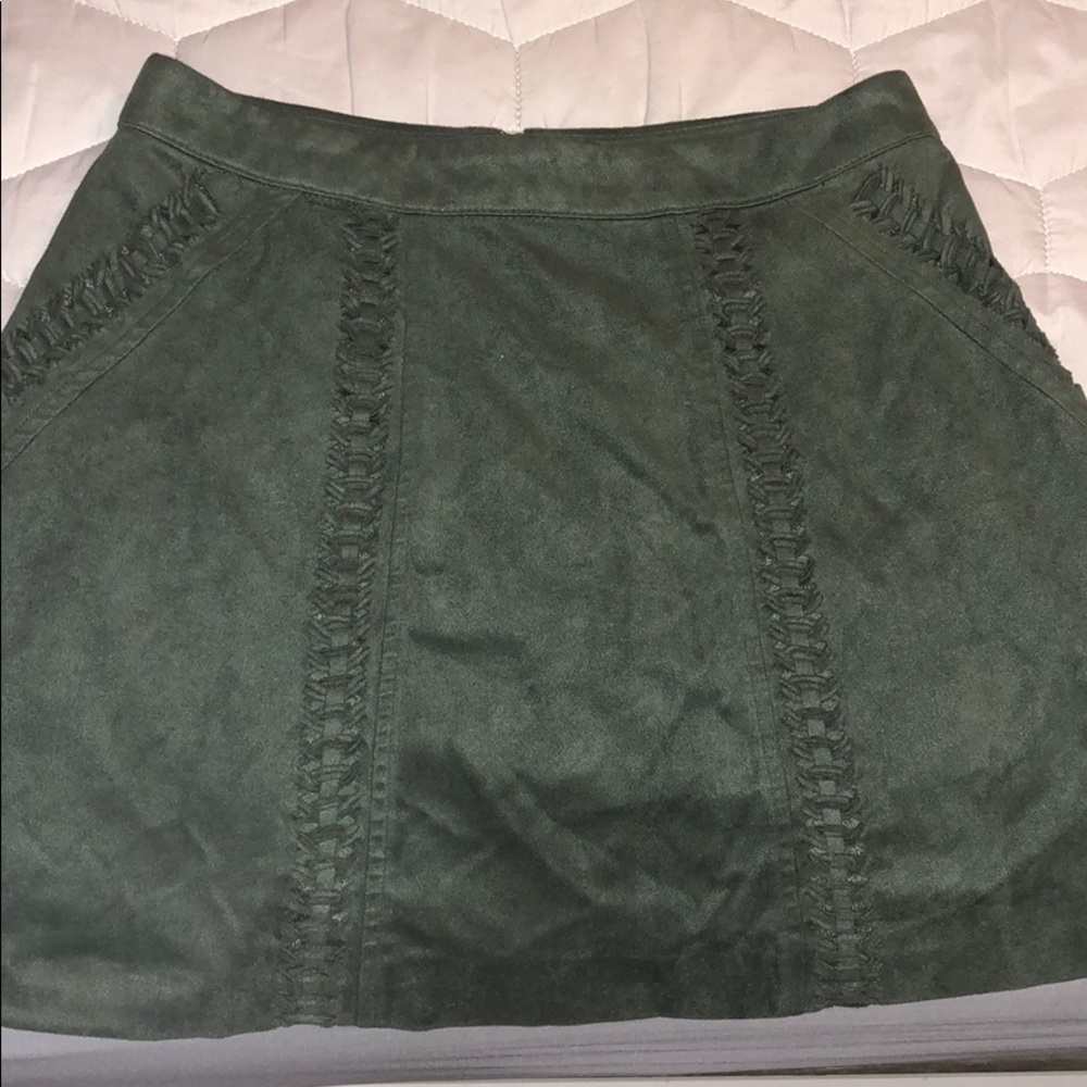 Gianni Bini army green felt skirt